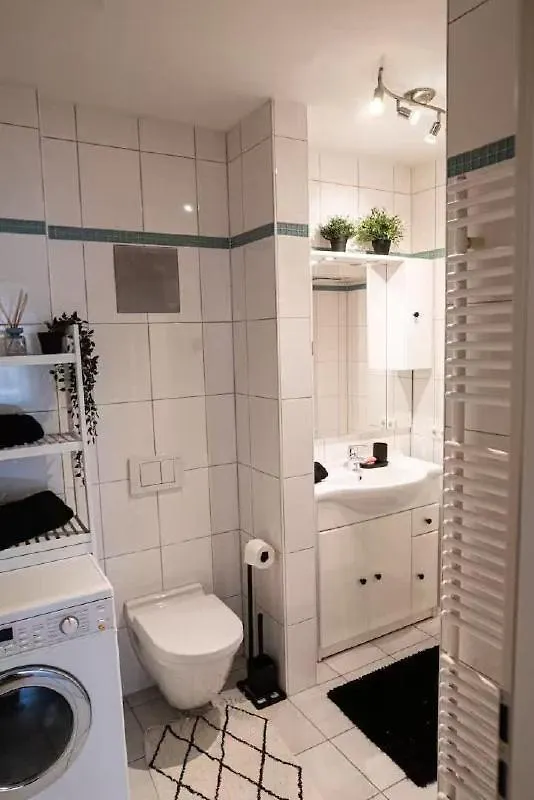 Beautiful Old Town Apartment München
